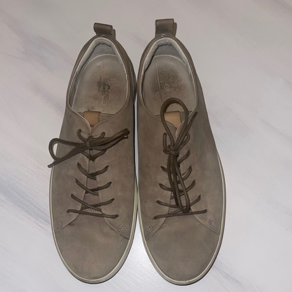 Ecco‎ beige Soft Lace Nubuck Sneaker size 43 / 10 - Picture 2 of 8
